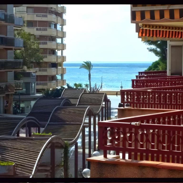 Zaragoza - Two-Bedroom Deluxe Apartment with Balcony - 22