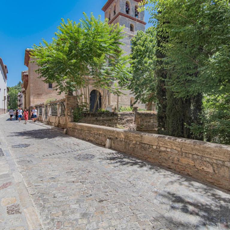 Apartamentos Caballerizas con parking gratuito - One-Bedroom Apartment with Patio and Parking - 60
