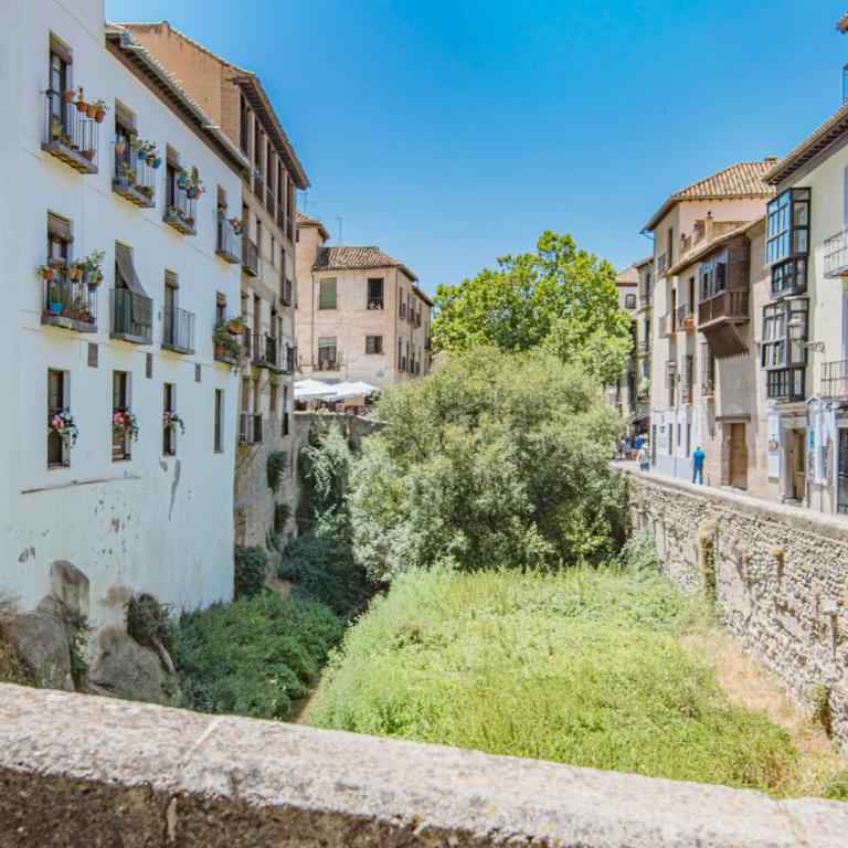 Apartamentos Caballerizas con parking gratuito - One-Bedroom Apartment with Patio and Parking - 49