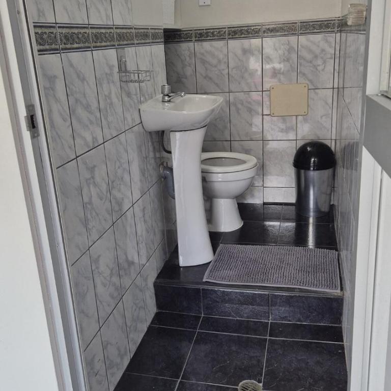 Amplio departamento en estreno - Apartamento de 2 dormitorios - 8
