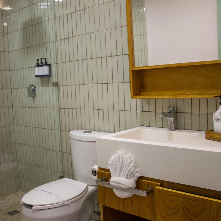 Costa Elegante Hotel & Suites - Studio with Balcony - 1