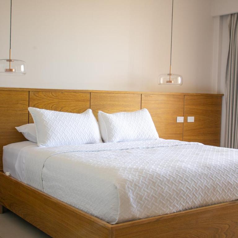 Costa Elegante Hotel & Suites - Studio with Balcony - 5