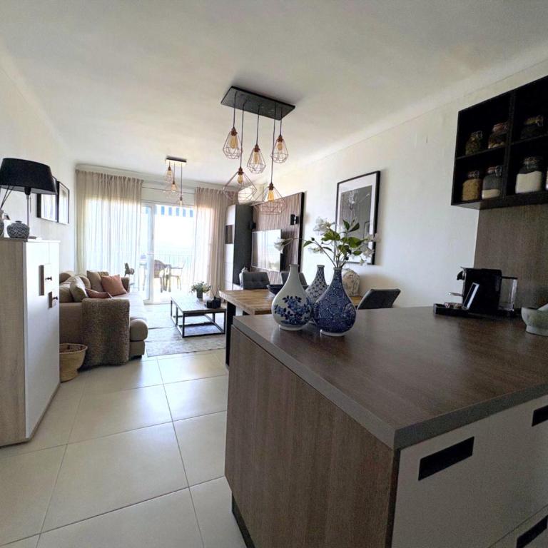 Belleza Del Mar - Two-Bedroom Apartment - 4