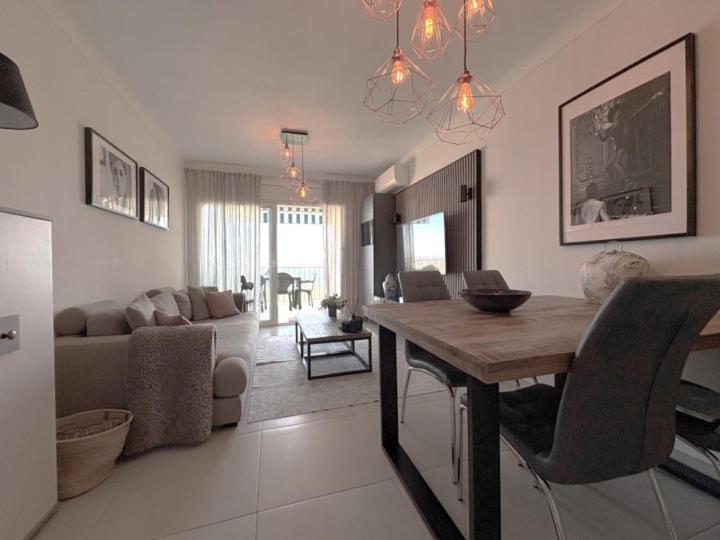 Belleza Del Mar - Two-Bedroom Apartment - 37