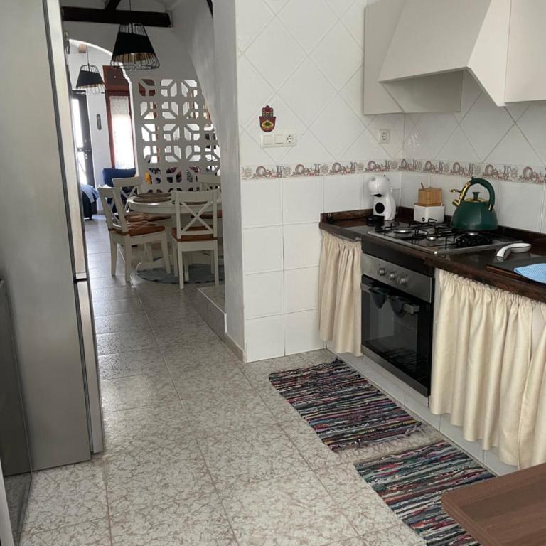 Holiday House - Casa de Sylvia - Casa de 4 dormitorios - 5