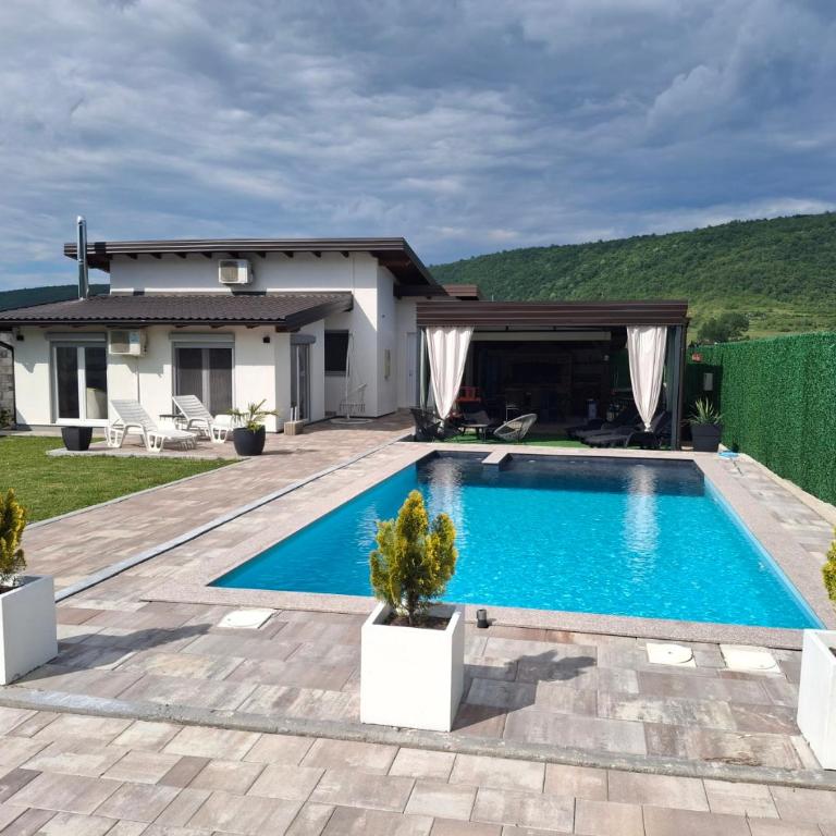 Holiday Home Emma - Maison 3 Chambres - 1