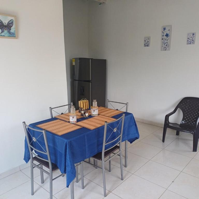 Lion Family House-Acogedor apartamento-3er piso - Apartamento de 2 dormitorios con vistas - 2