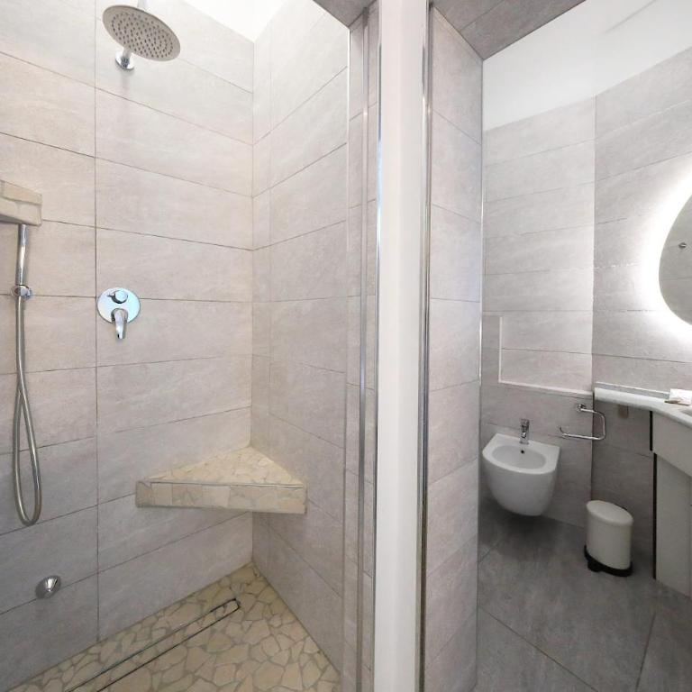 Art Hotel La Perla - Camera Familiare Superior - 7