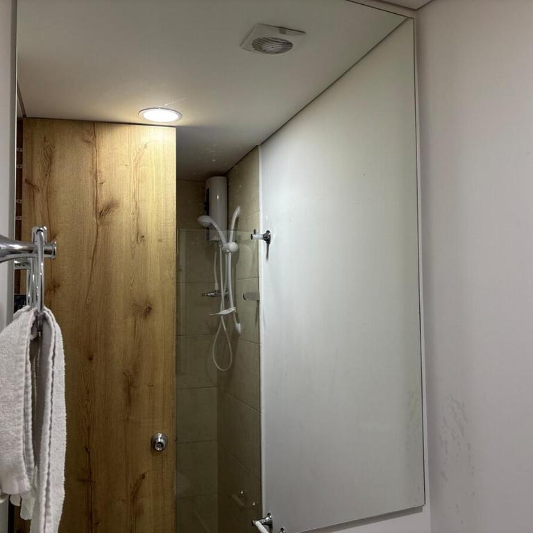 Tourism - Kitchen - 24hour security - 5 min to universities - Apartamento de 1 dormitorio - 18