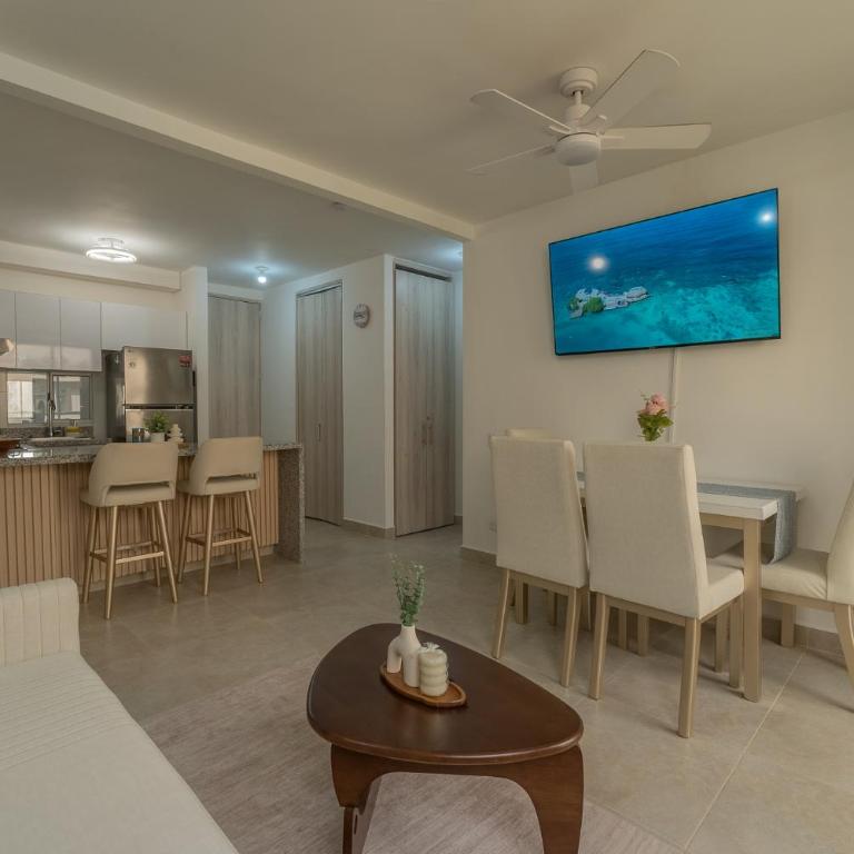 Escapada de Lujo Cerca de la Playa - Two-Bedroom Apartment - 1