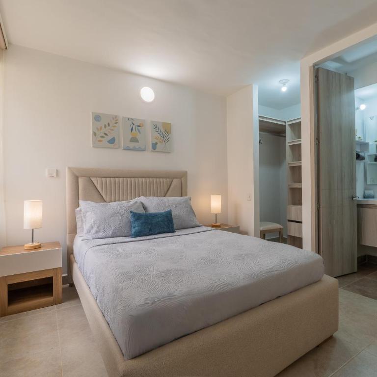 Escapada de Lujo Cerca de la Playa - Two-Bedroom Apartment - 4