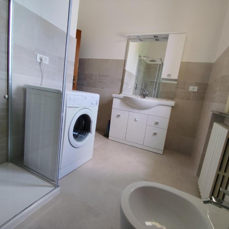 Casa dei Pini - Appartamento con 3 Camere da Letto - 2