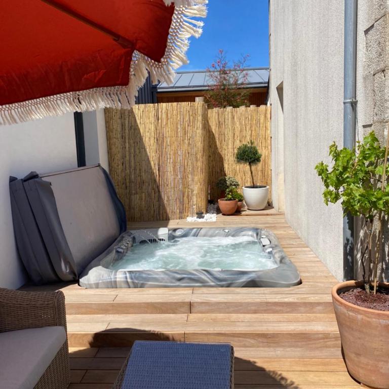 LES POIS SONT ROZ - Two-Bedroom House - 12
