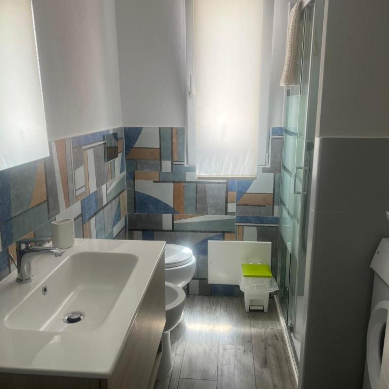 La casa di Robi - Appartamento con 2 Camere da Letto - 11