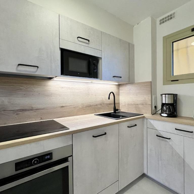 Apartment with pool near the sea - Appartamento - 12