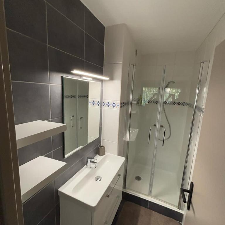 Apartment with pool near the sea - Appartamento - 20