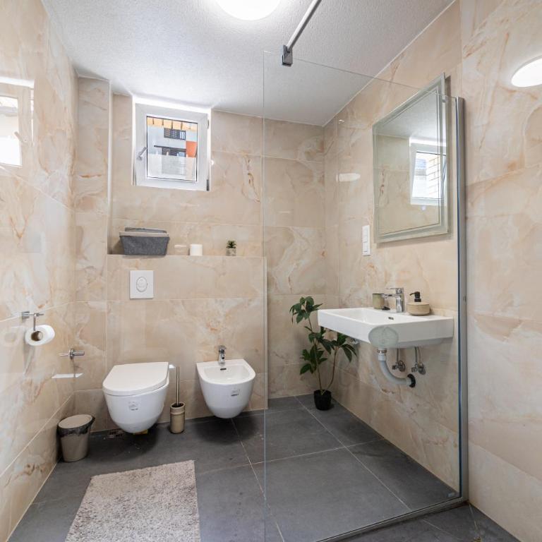 Green and Wood Design Apartments - near Airport with free parking - Apartman sa 1 Spavaćom Sobom - 27