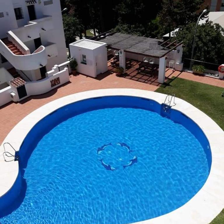 Pool-View Apartment with Terrace & Lift in Pueblo del Parque - Apartment mit 1 Schlafzimmer - 1