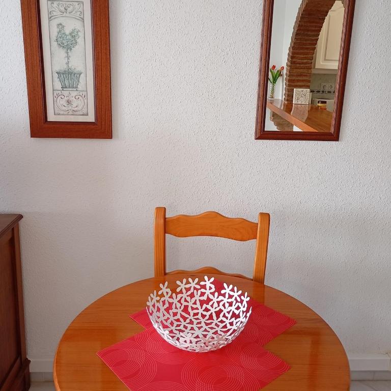 Pool-View Apartment with Terrace & Lift in Pueblo del Parque - Apartment mit 1 Schlafzimmer - 17