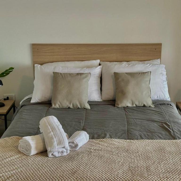 Monoambiente con terraza privada y cochera en Pinamar - Apartamento de 1 dormitorio - 4