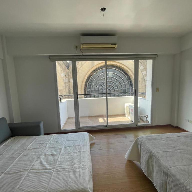 Shopping Abasto, cochera departamento , ideal familia 4 - Apartamento de 1 dormitorio - 18
