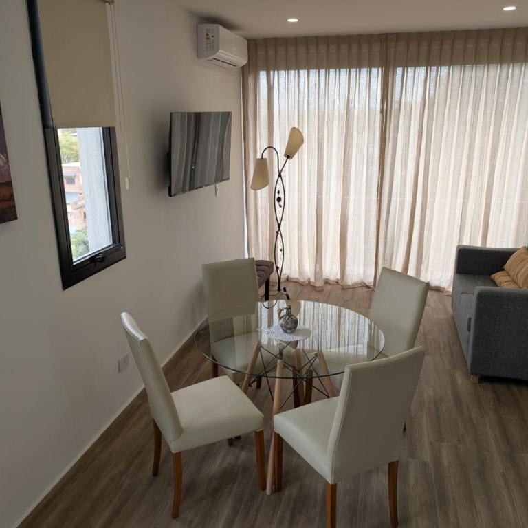 Departamento 3 ambientes, alquiler temporario en Escobar - Two-Bedroom Apartment - 4