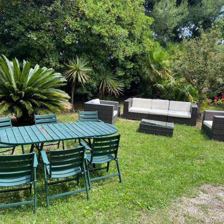 Villa Merlini - mare in pineta - Appartamento con Vista Giardino - 4