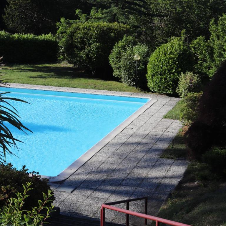 Residenza nel Verde con Piscina Vista Monti e Lago - Standard Apartment - 2
