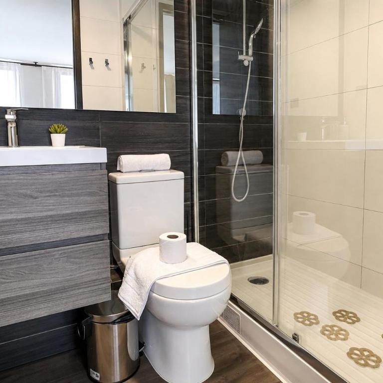 Espacio Huérfanos Apartments - Pool & Gym - Suite - 11