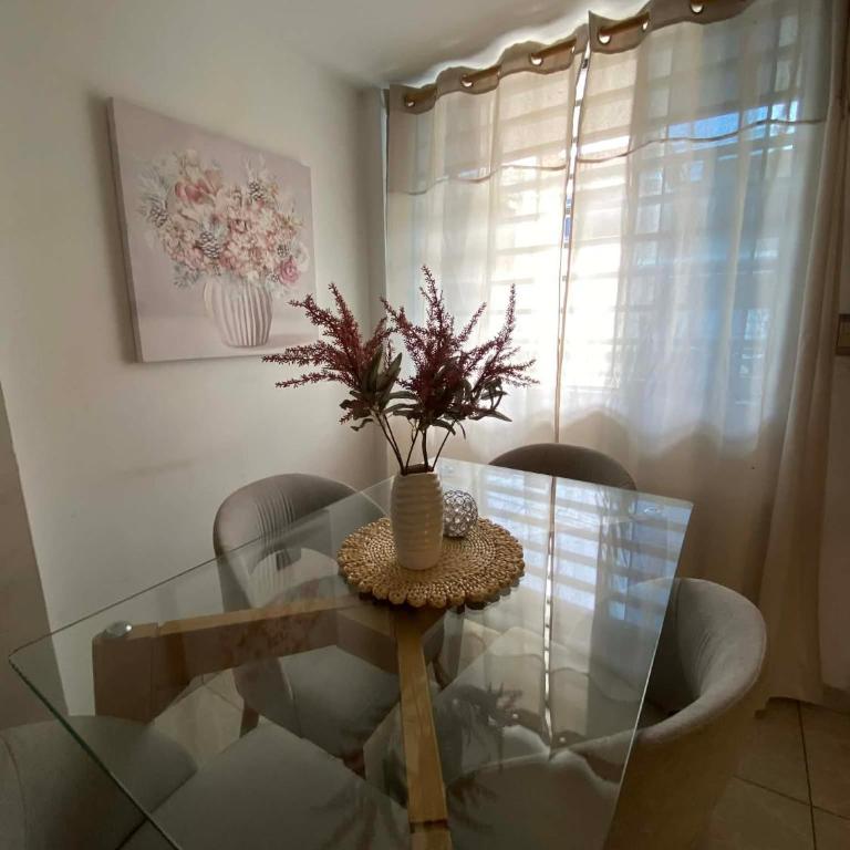 Relax Apartment - Two-Bedroom Apartment - 10