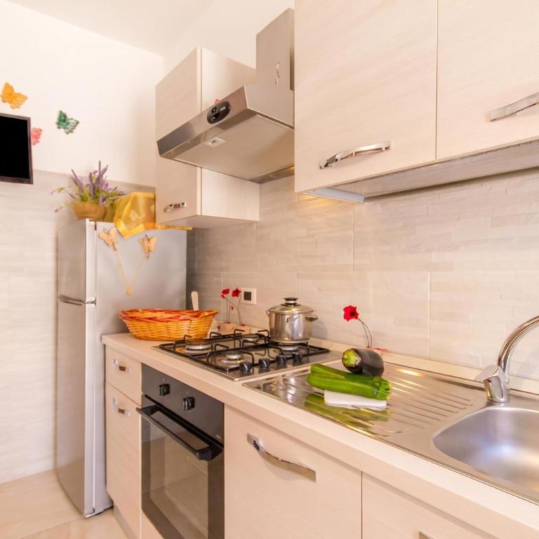 Casa Lory 3 Cozy And Near The Sea - Happy Rentals - Appartamento - 3