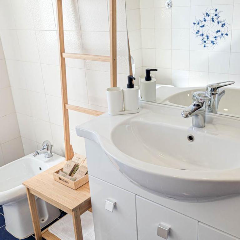 A Casa da Ghidelia - Appartamento con 2 Camere da Letto - 24
