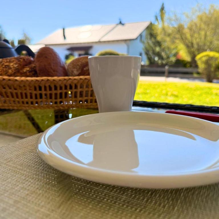 FeWo Falkenloft im Allgäu - Sonnenterrasse mit Markise, WLAN, Self Check-in, gratis Parken, tolle Lage, Königscard - Apartment mit 1 Schlafzimmer - 5