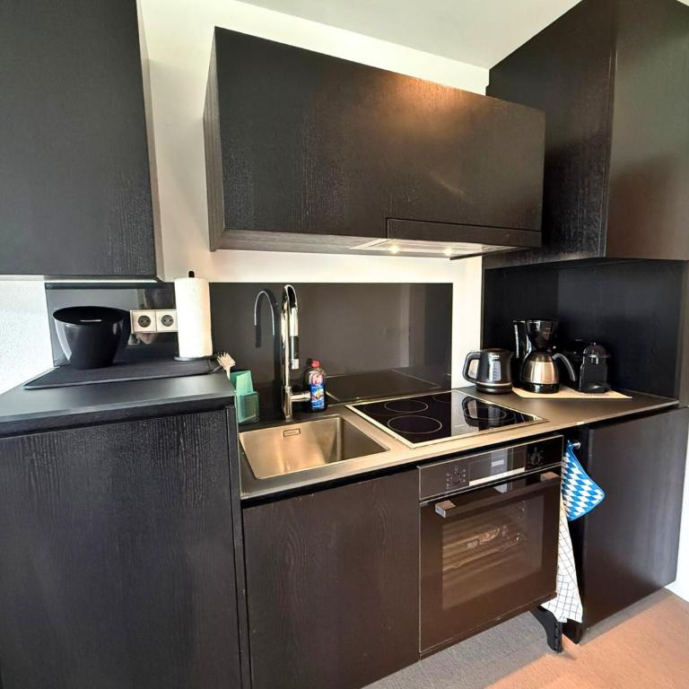 FeWo Falkenloft im Allgäu - Sonnenterrasse mit Markise, WLAN, Self Check-in, gratis Parken, tolle Lage, Königscard - Apartment mit 1 Schlafzimmer - 9