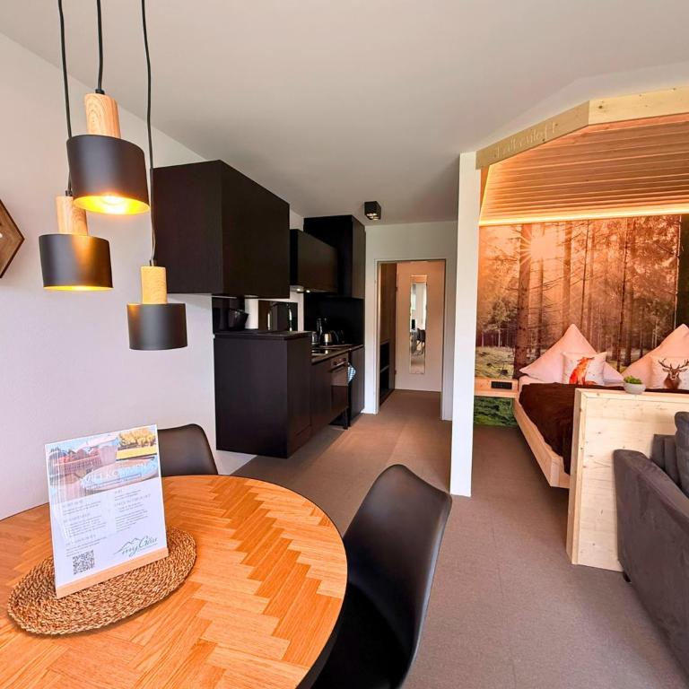 FeWo Falkenloft im Allgäu - Sonnenterrasse mit Markise, WLAN, Self Check-in, gratis Parken, tolle Lage, Königscard - Apartment mit 1 Schlafzimmer - 7