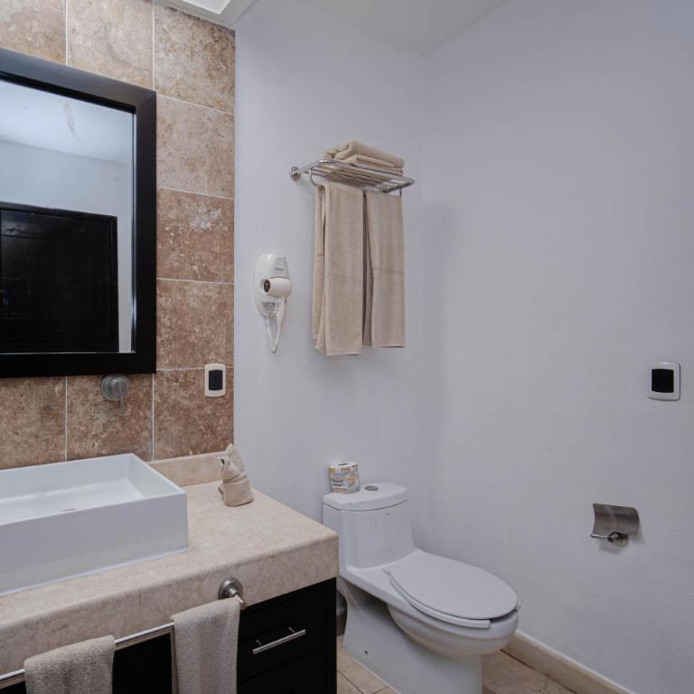 205 C: Centrally located Apto. with ocean view - Apartamento de 2 dormitorios - 18