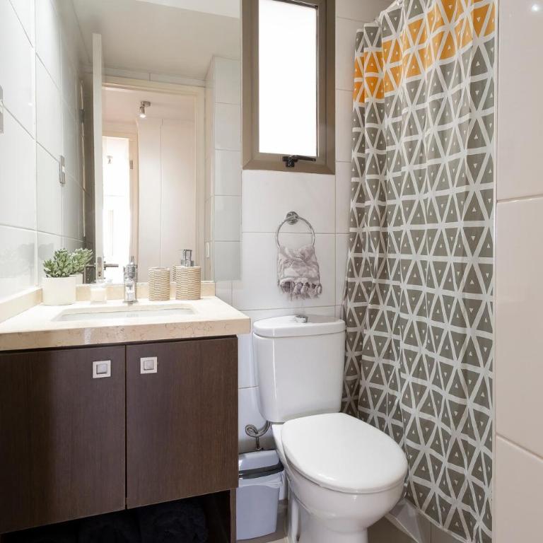 Increíble Dpto a pasos Parque Arauco Con calefacción - Apartamento de 2 dormitorios - 7