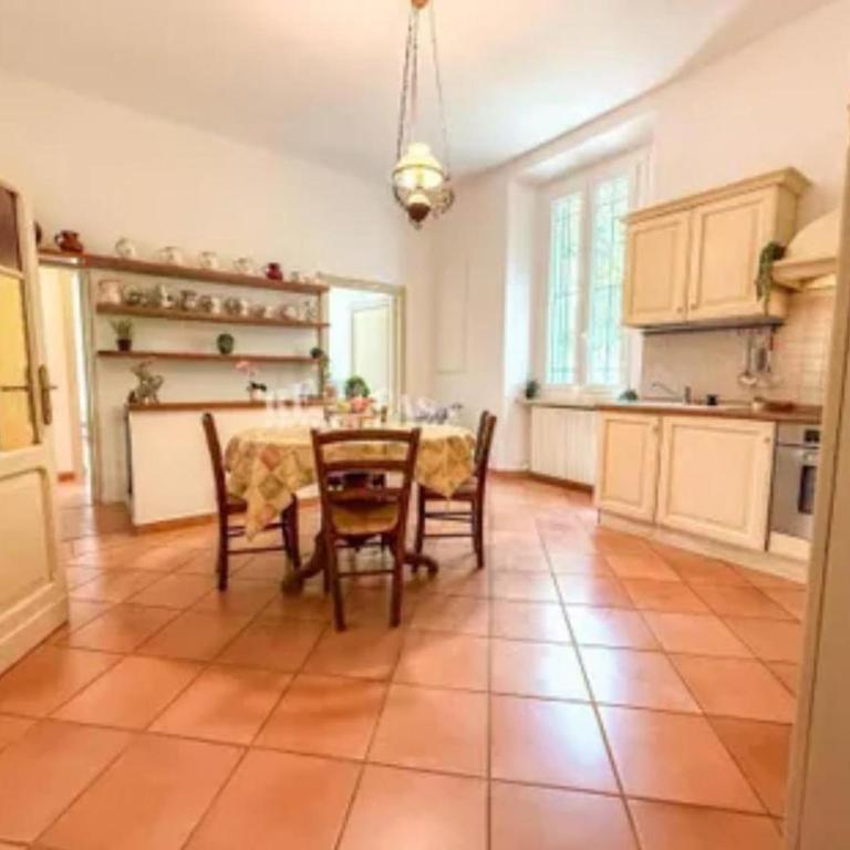 Villa Merlini - mare in pineta - Appartamento con Vista Giardino - 10
