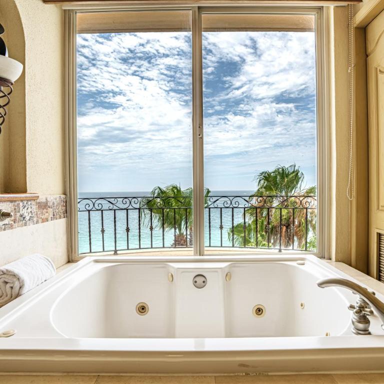 Villa La Estancia - Medano Beach Villas - Beachfront One Bedroom 4th Floor - 1