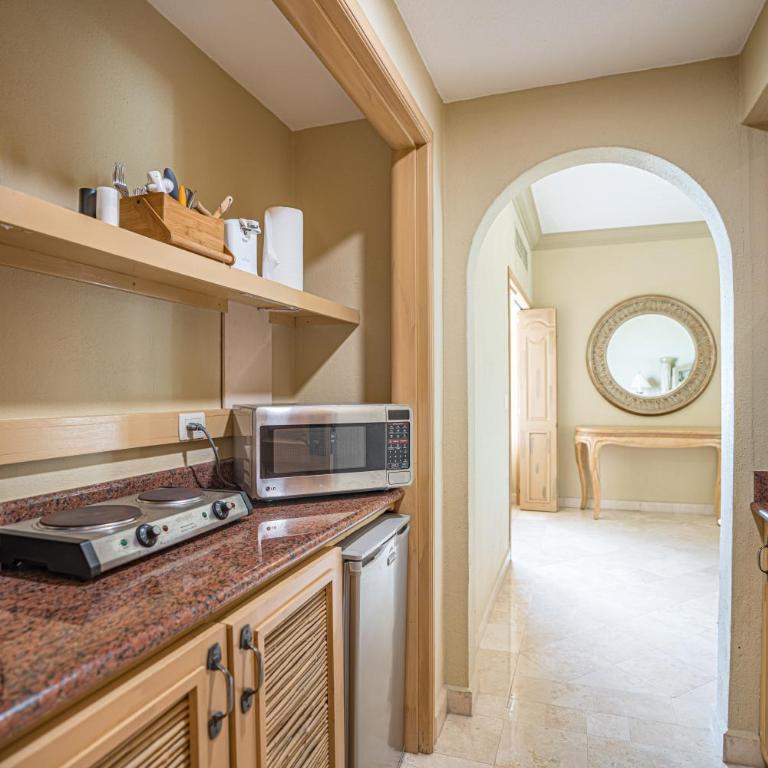 Villa La Estancia - Medano Beach Villas - Beachfront One Bedroom 2nd Floor - 1