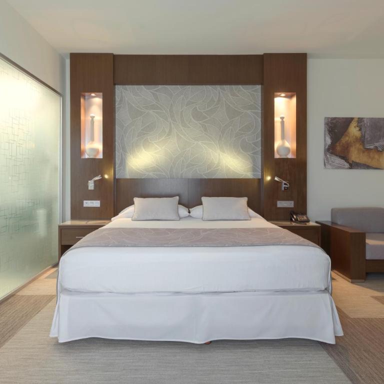 Riu Plaza Guadalajara - Deluxe King Room - 2