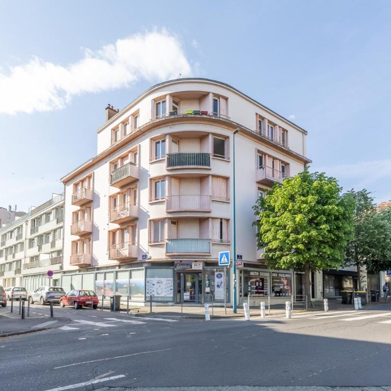 L'Instant Le Coq by PRIM0 C0NCIERGERIE - Three-Bedroom Apartment - 27