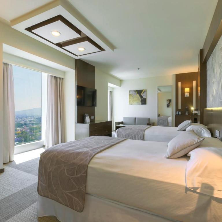Riu Plaza Guadalajara - Executive Superior Twin Room Adults Only (Crown Level Access) - 1