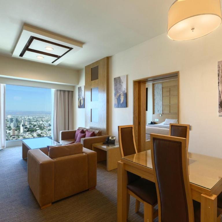 Riu Plaza Guadalajara - Suite (Crown Level Access) - 1