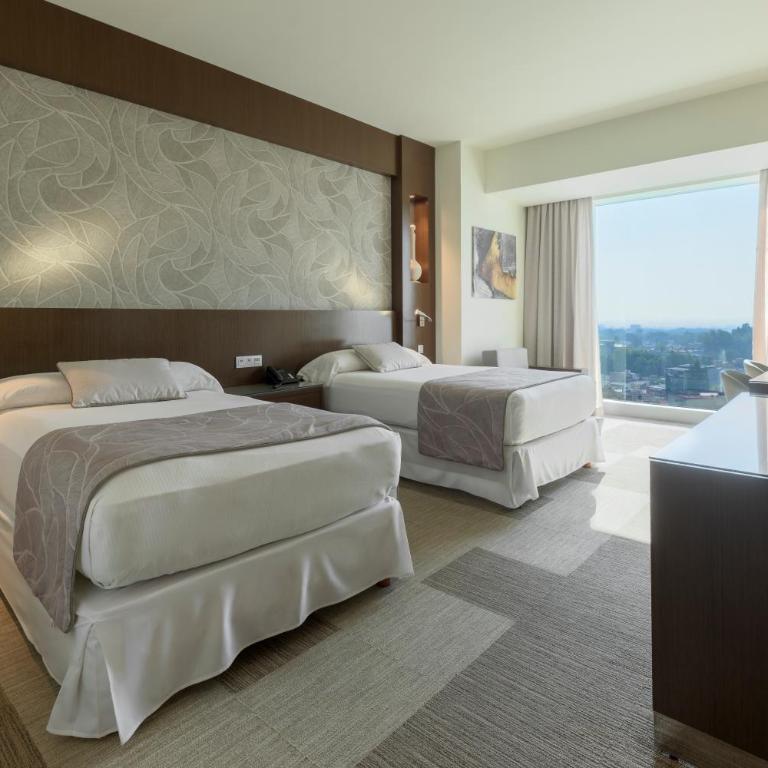 Riu Plaza Guadalajara - Deluxe Twin Room - 1