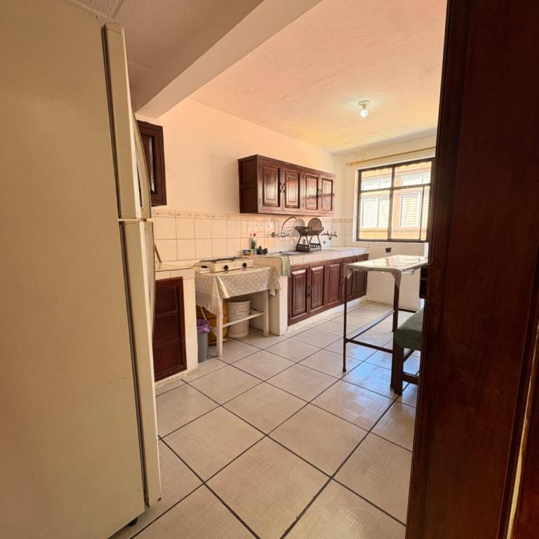 Aquí sito Nomas Es Cuenca - Habitación Doble con baño compartido - 6