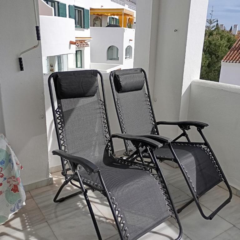 Pool-View Apartment with Terrace & Lift in Pueblo del Parque - Apartment mit 1 Schlafzimmer - 3