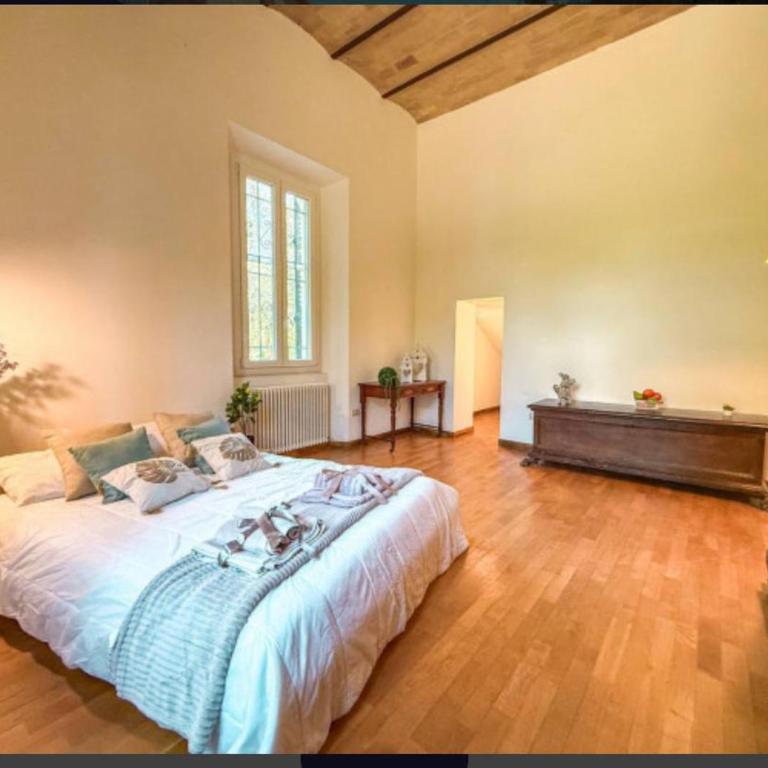 Villa Merlini - mare in pineta - Appartamento Deluxe con 2 Camere da Letto e Vista Giardino - 7