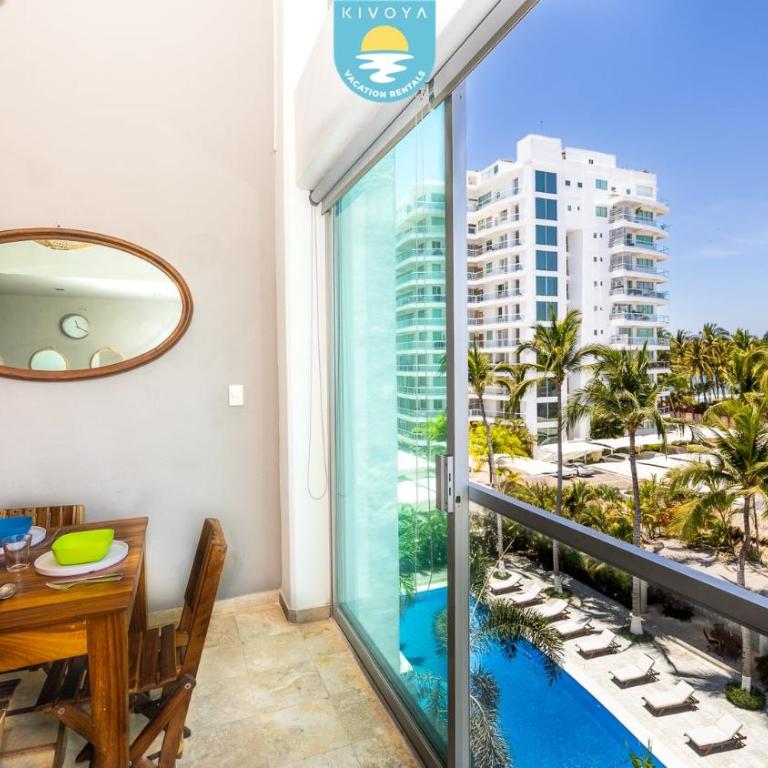Terra 12 Penthouse Private Shallow Pool & Beach Access - Four-Bedroom Deluxe Apartment - 11
