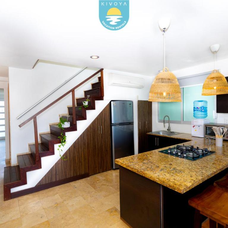 Terra 12 Penthouse Private Shallow Pool & Beach Access - Four-Bedroom Deluxe Apartment - 13